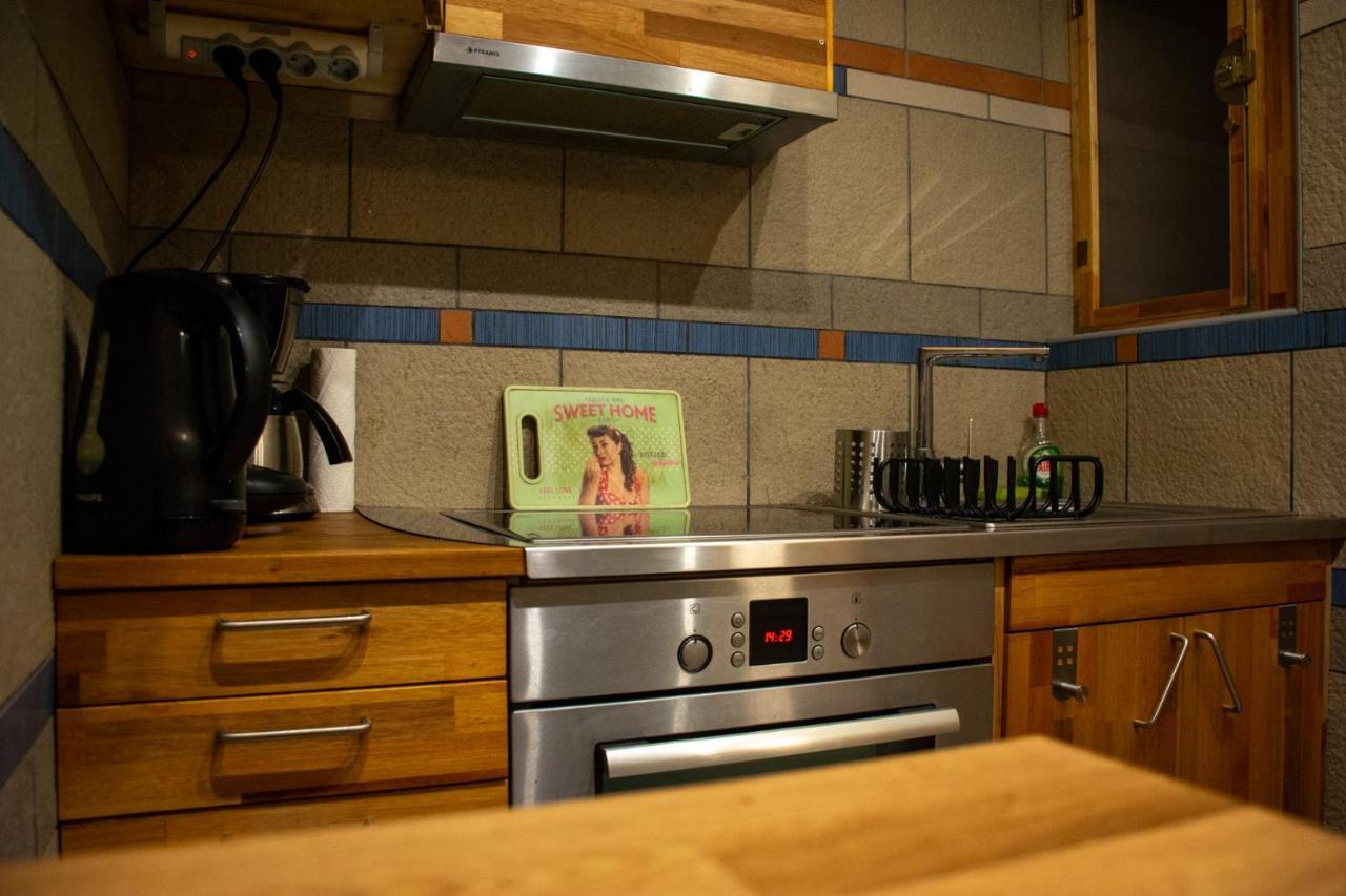 Handcrafted Unique Flat, 200M From The Acropolis Athén Kültér fotó